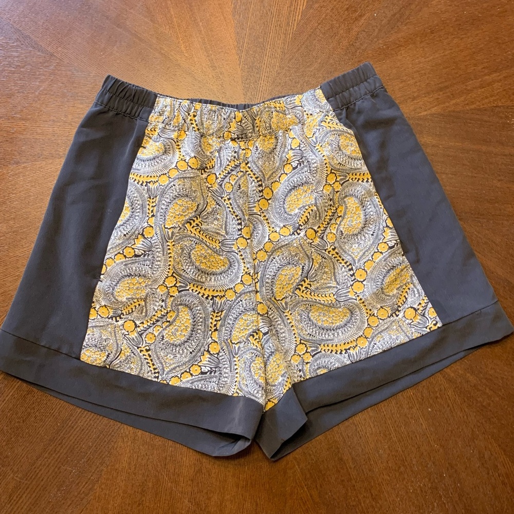 HM shorts